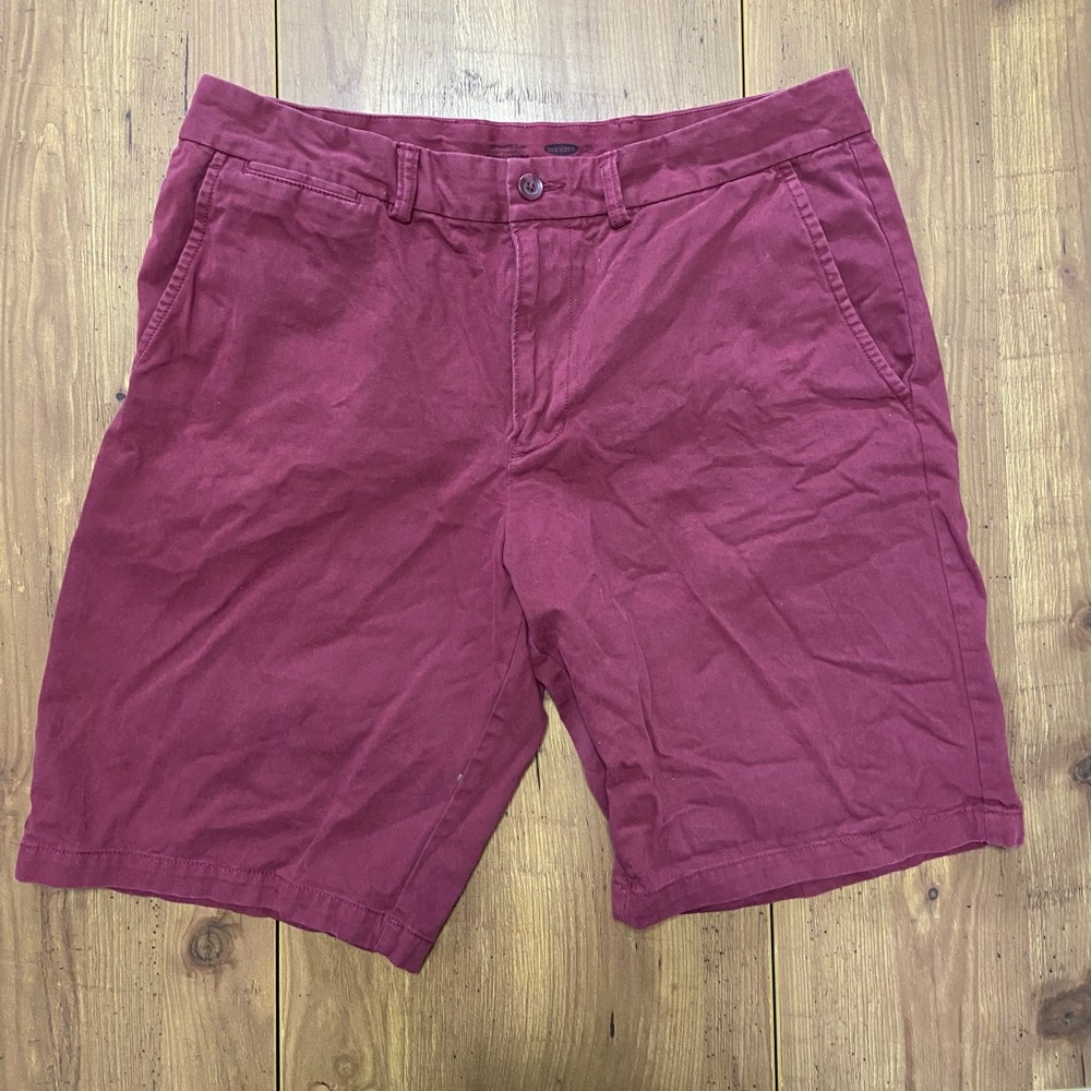 Red Old Navy Ultimate Slim Shorts